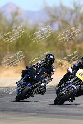 media/Mar-12-2022-SoCal Trackdays (Sat) [[152081554b]]/Turn 2 (1145am)/